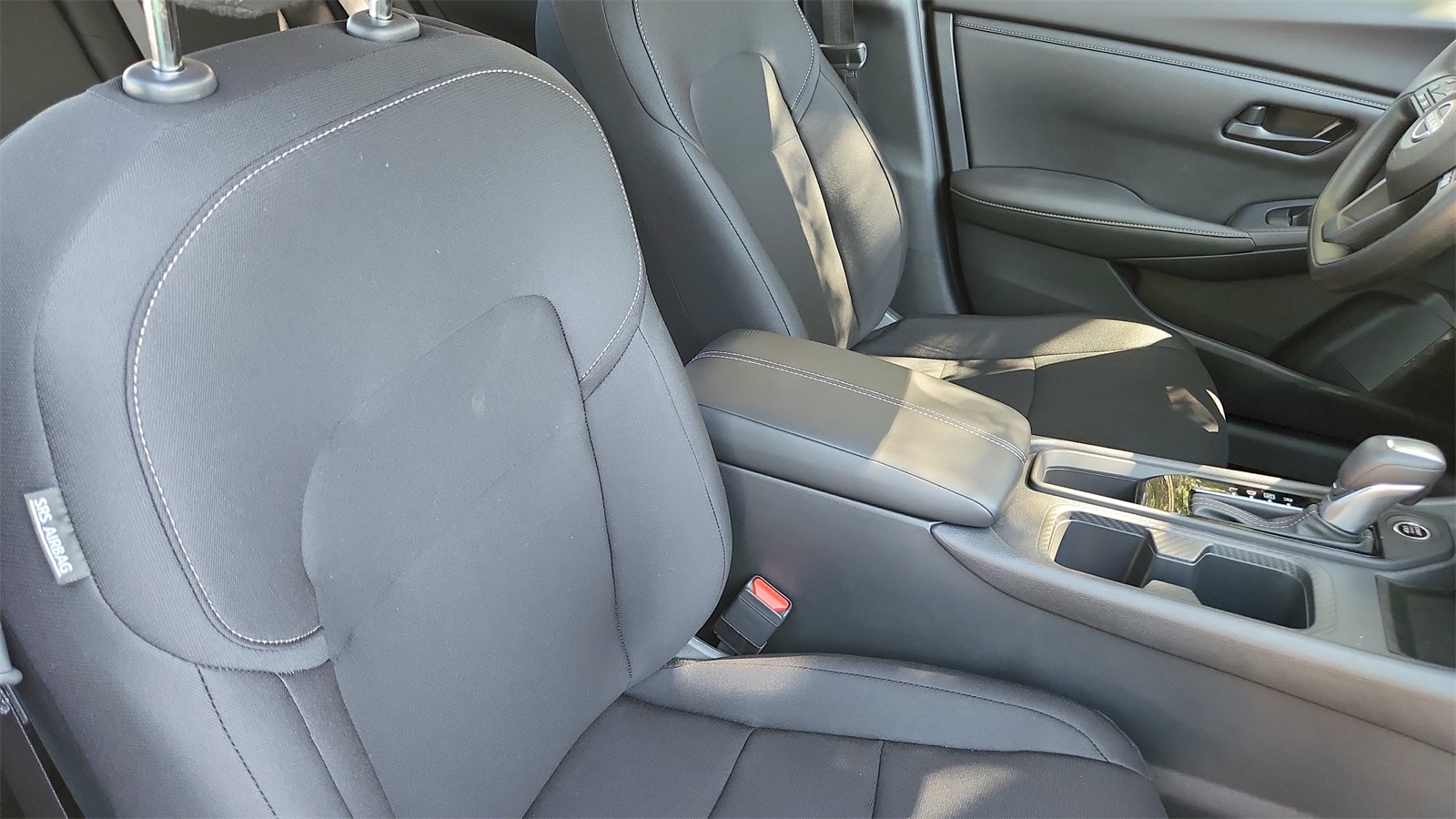 Vehicle image 20 of 21