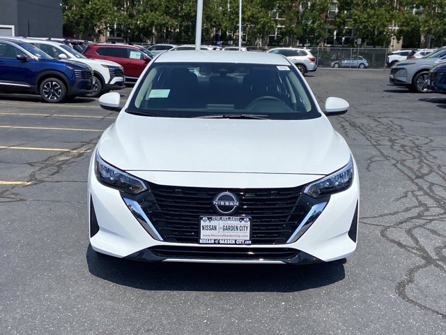 Vehicle image 2 of 19
