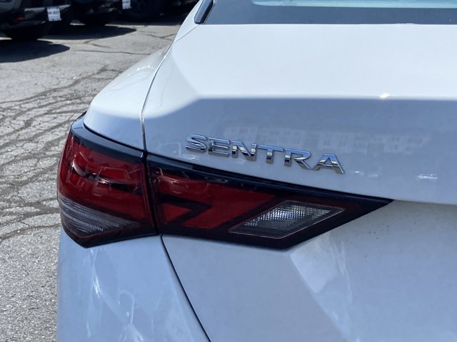 Vehicle image 19 of 19