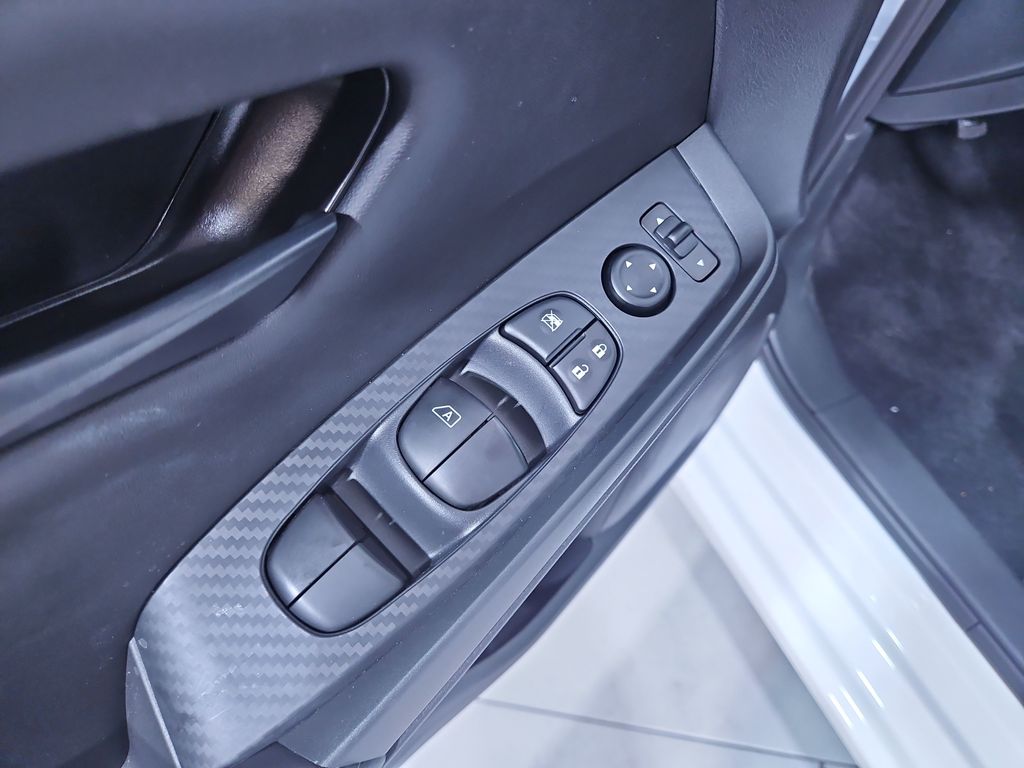 2025 Nissan Sentra S Image 28 of 29