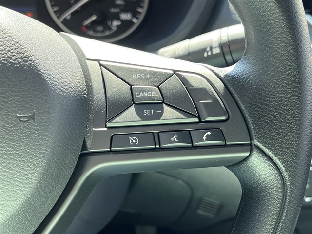 2025 Nissan Sentra S Image 25 of 28