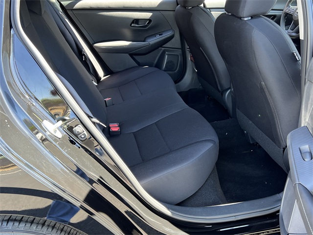 2025 Nissan Sentra S Image 12 of 28