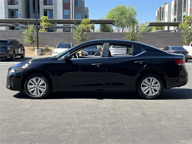 2025 Nissan Sentra S Image 8 of 28
