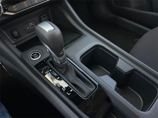 2025 Nissan Sentra S Image 18 of 23