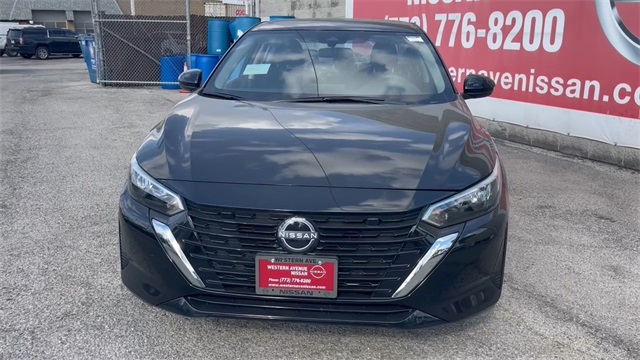 2025 Nissan Sentra S Image 4 of 23