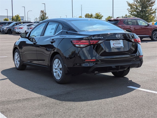 2025 Nissan Sentra S Image 7 of 29