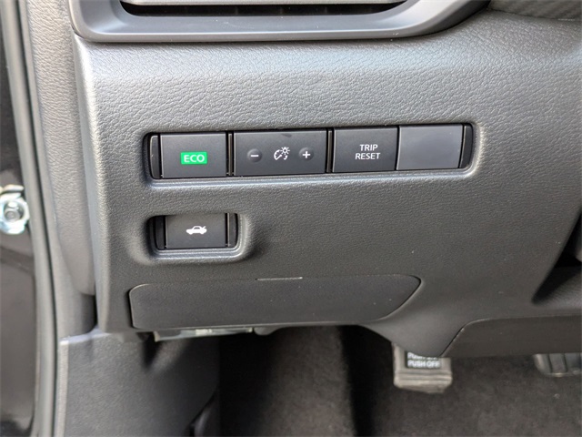 2025 Nissan Sentra S Image 27 of 29