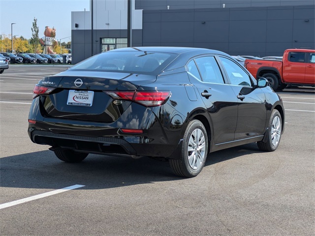 2025 Nissan Sentra S Image 5 of 29