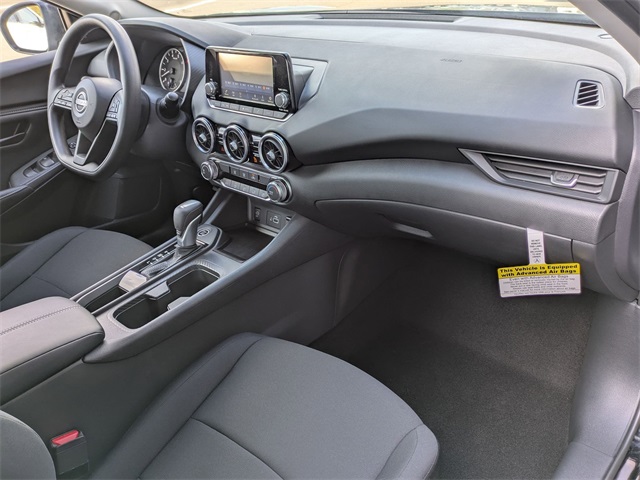 2025 Nissan Sentra S Image 16 of 29