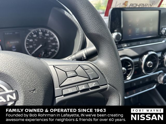 Vehicle image 19 of 36