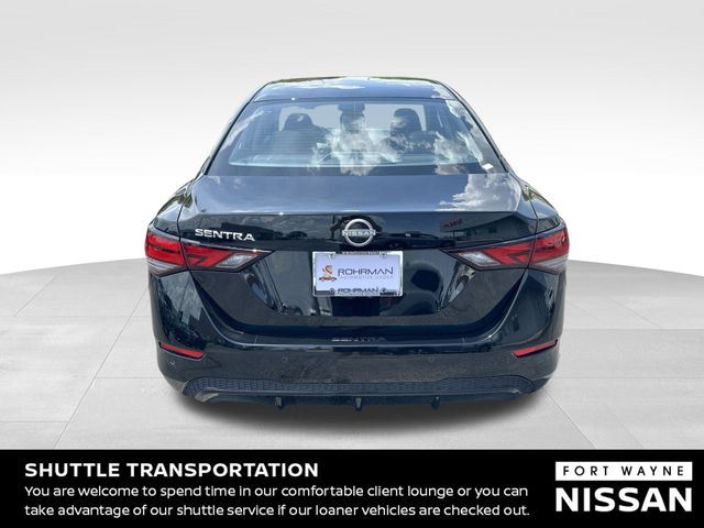 Vehicle image 10 of 36