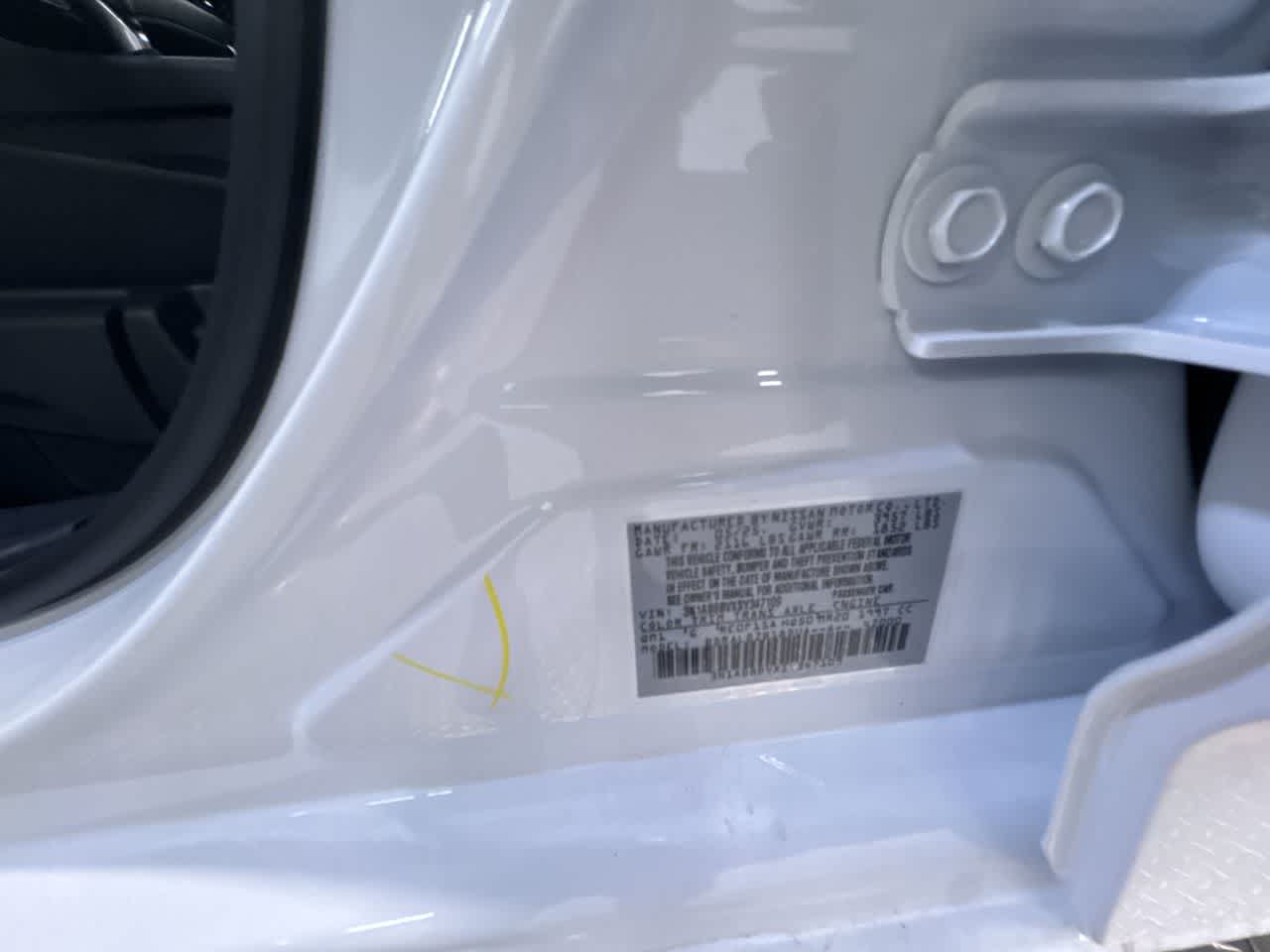 Vehicle image 29 of 41