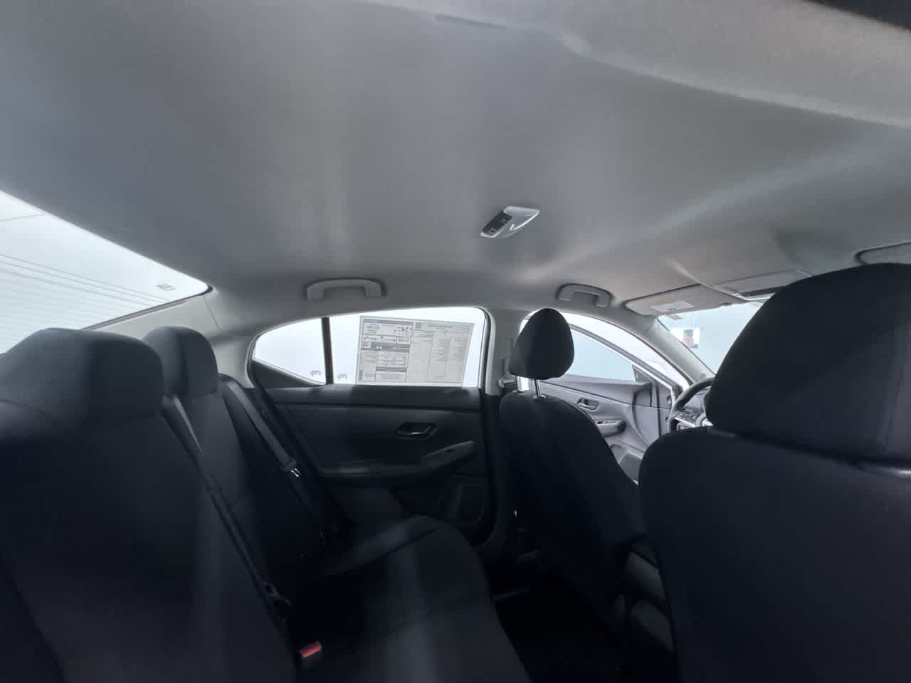 Vehicle image 14 of 41