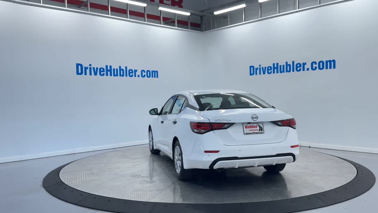Vehicle image 8 of 41