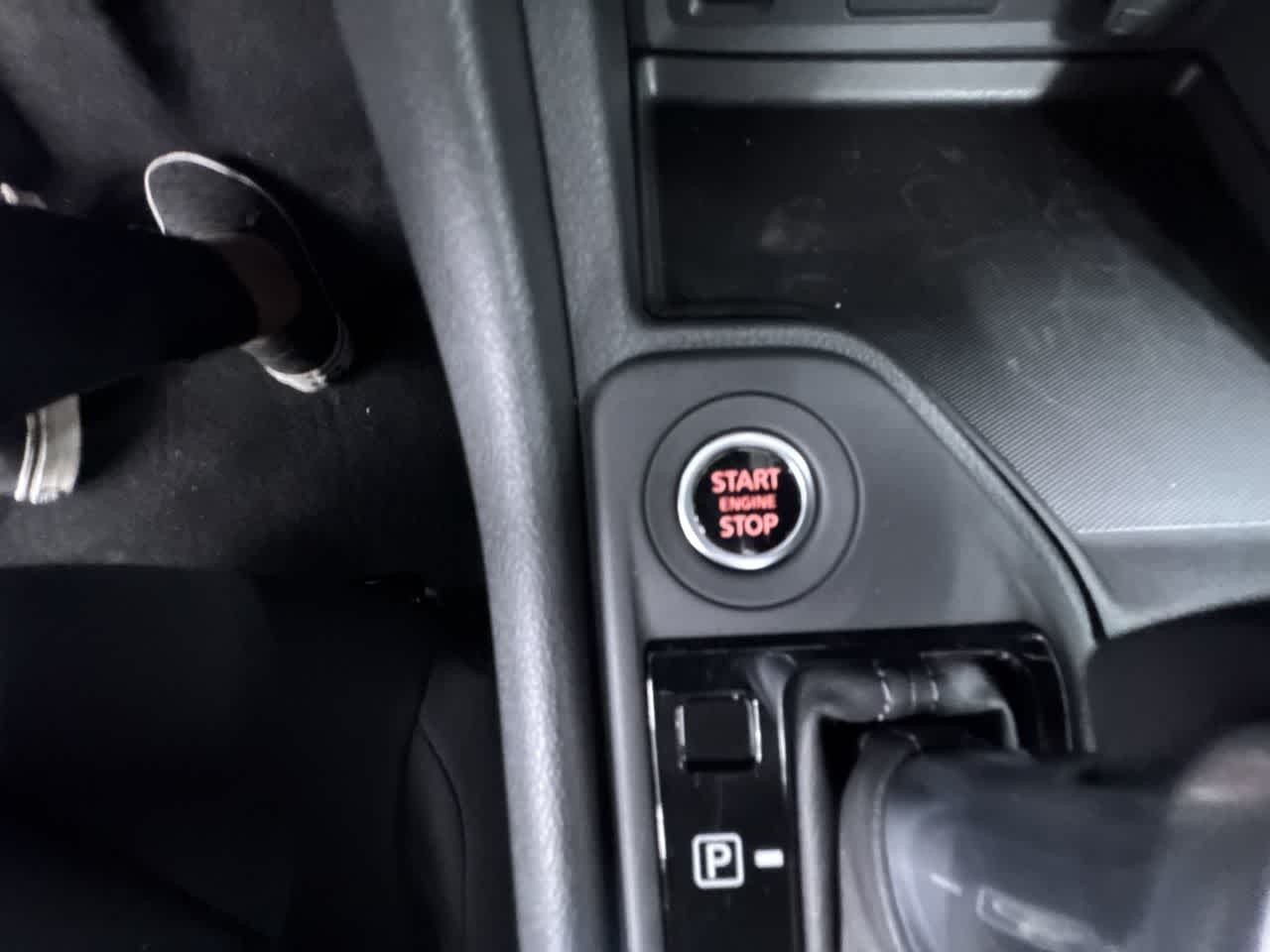 Vehicle image 28 of 41