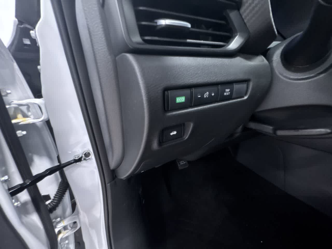 Vehicle image 40 of 41