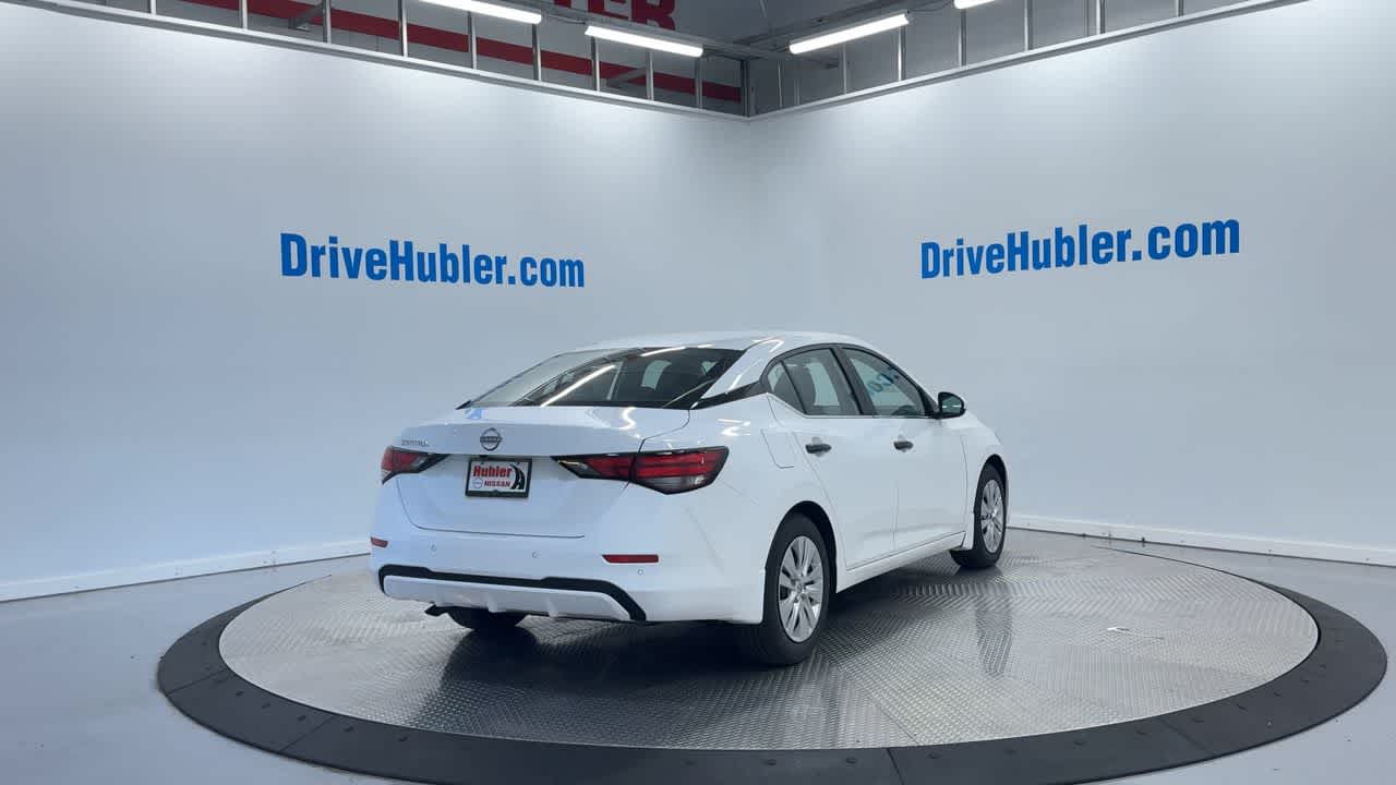 Vehicle image 6 of 41