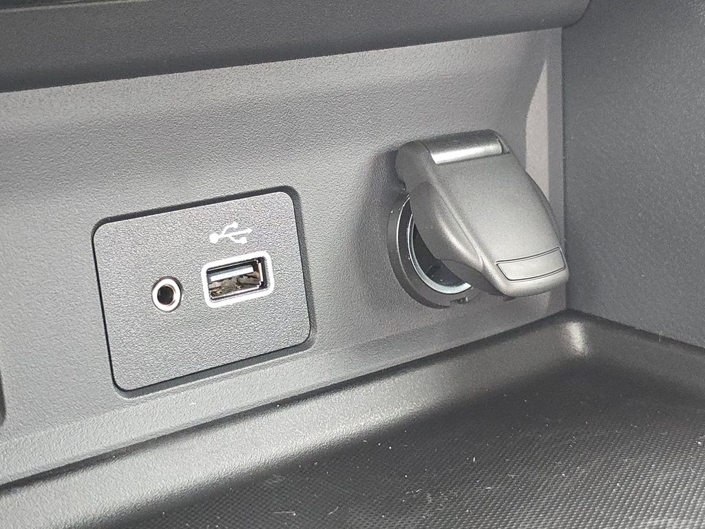Vehicle image 56 of 60
