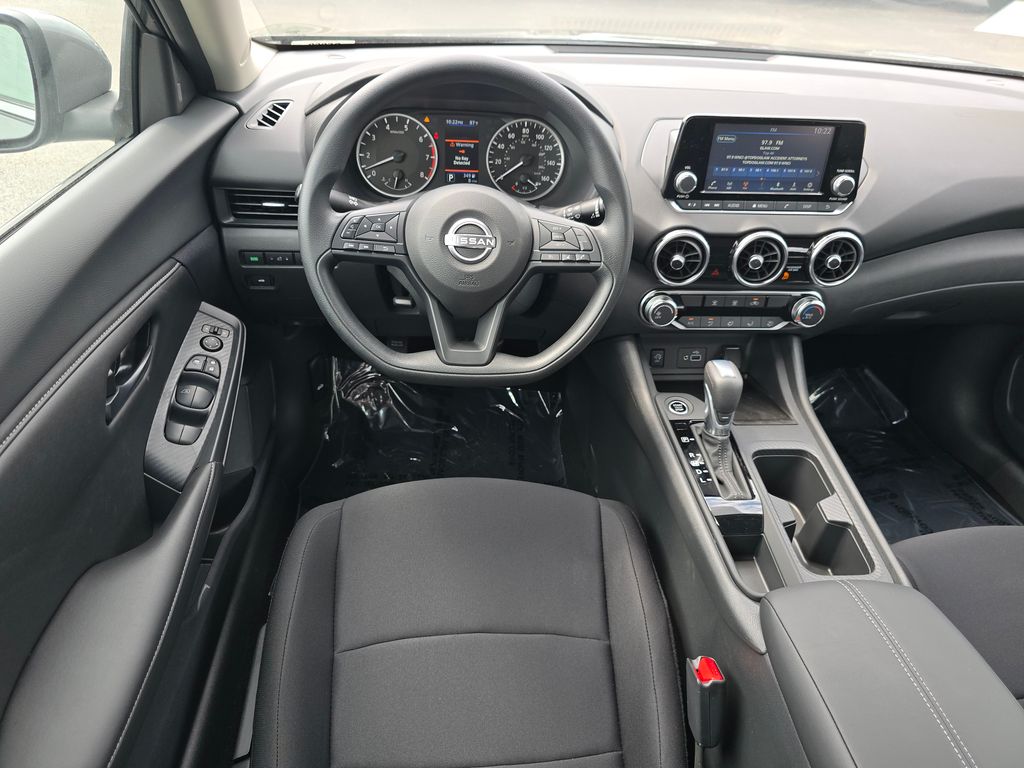 Vehicle image 30 of 60