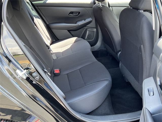 2025 Nissan Sentra S Image 12 of 28