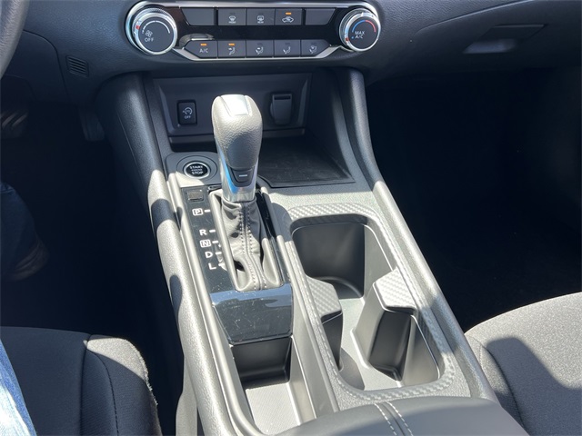 2025 Nissan Sentra S Image 21 of 28
