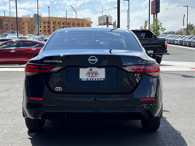 2025 Nissan Sentra S Image 6 of 28
