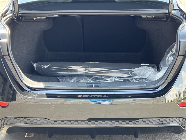 2025 Nissan Sentra S Image 11 of 28