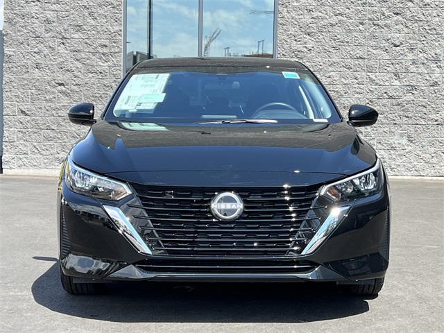 2025 Nissan Sentra S Image 2 of 28