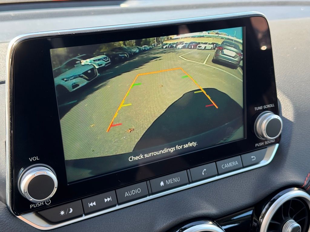 Vehicle image 12 of 24