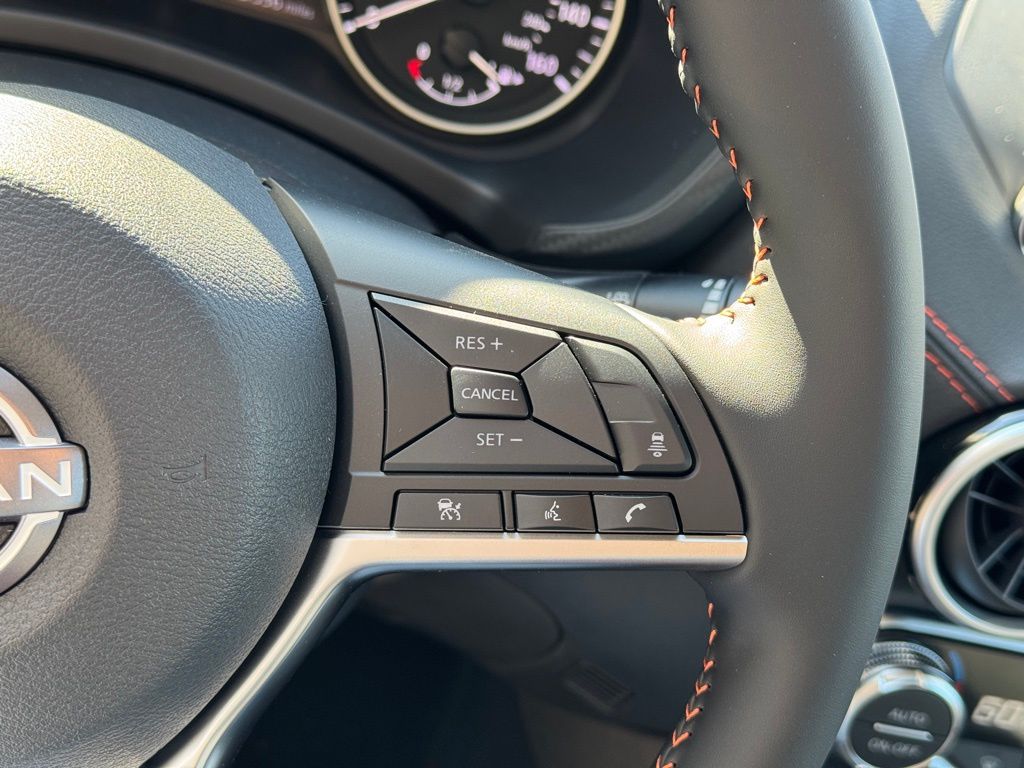 Vehicle image 10 of 24