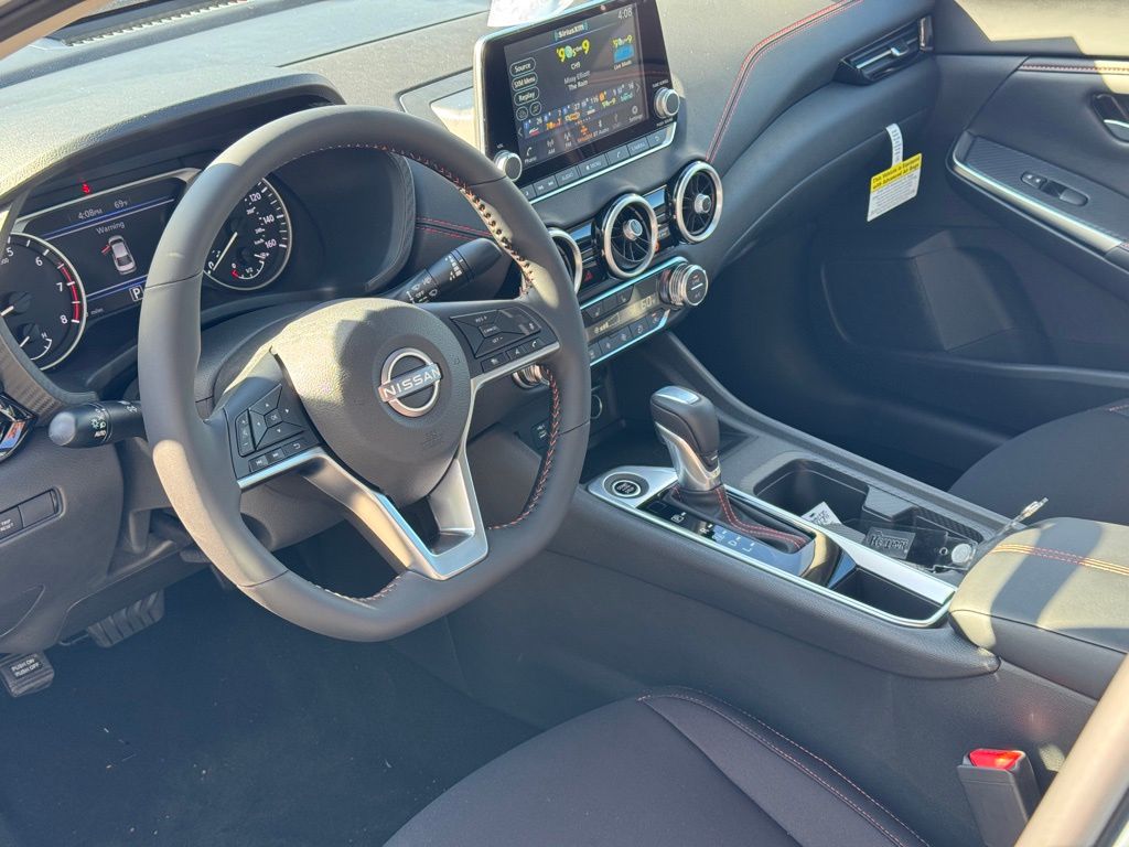 Vehicle image 9 of 24