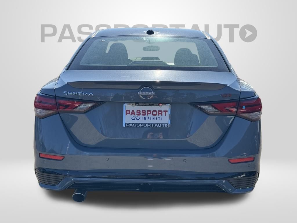 Vehicle image 3 of 24