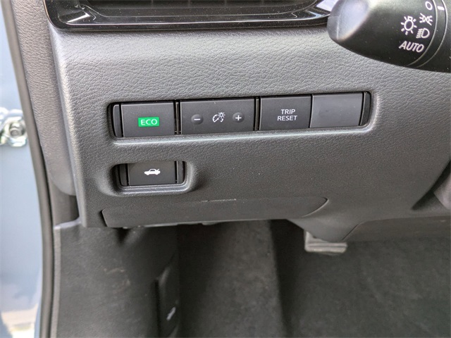 2025 Nissan Sentra SR Image 29 of 29