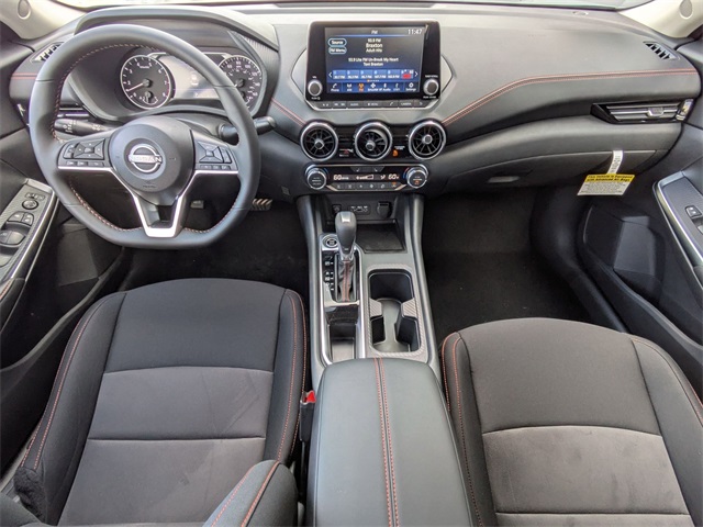 2025 Nissan Sentra SR Image 18 of 29