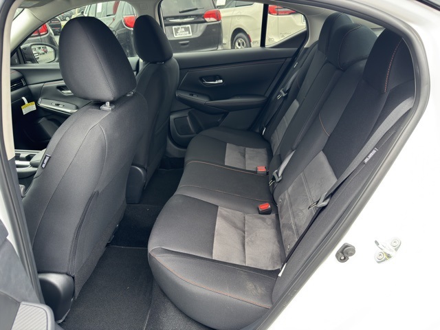 2025 Nissan Sentra SR Image 22 of 25