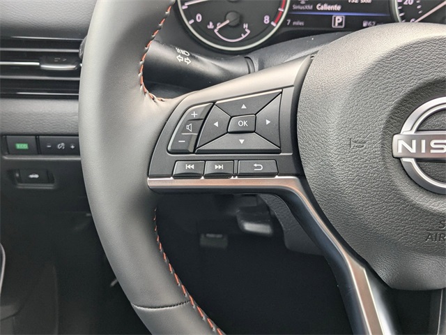 Vehicle image 19 of 28