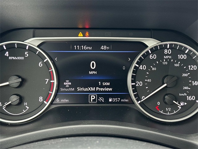 Vehicle image 13 of 18