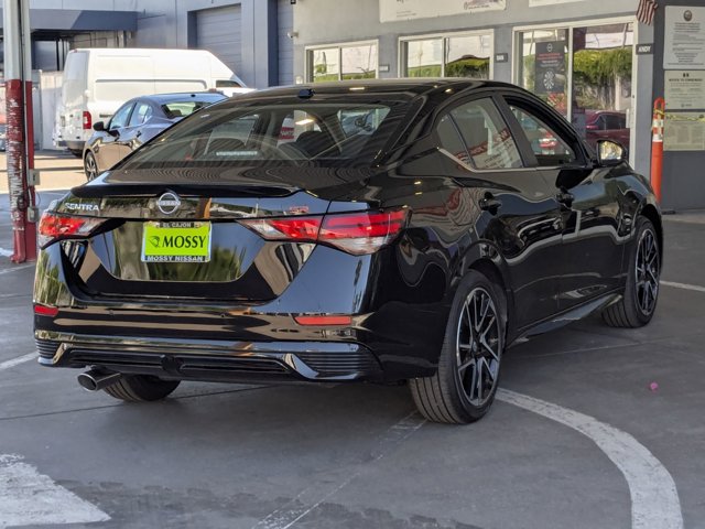 Vehicle image 5 of 22