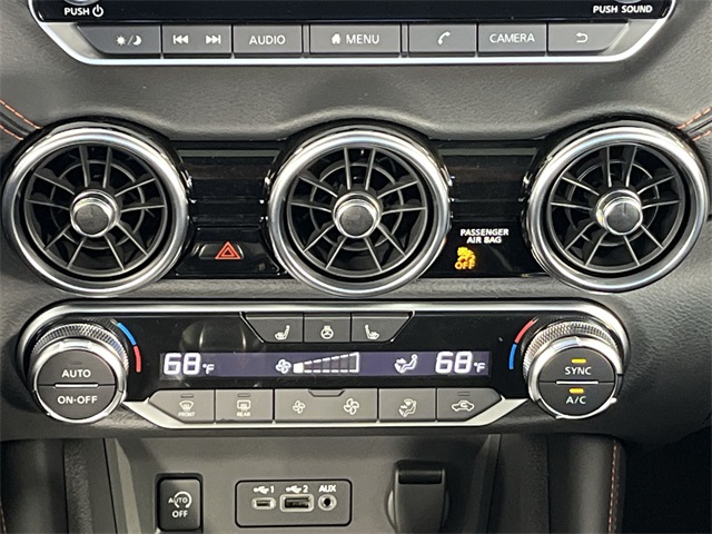 2025 Nissan Sentra SR Image 19 of 26