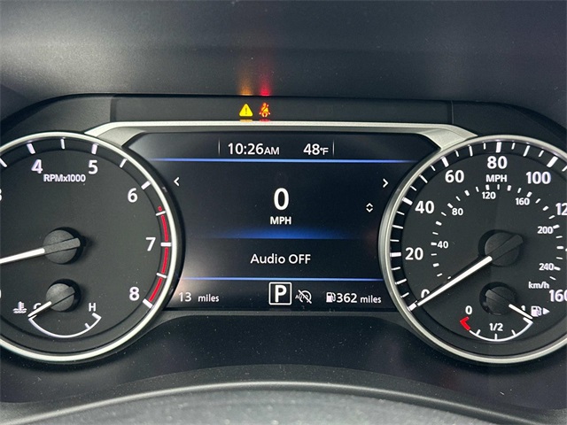 Vehicle image 13 of 18