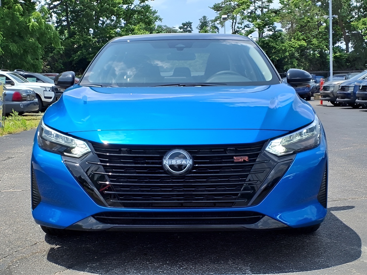 Vehicle image 28 of 34