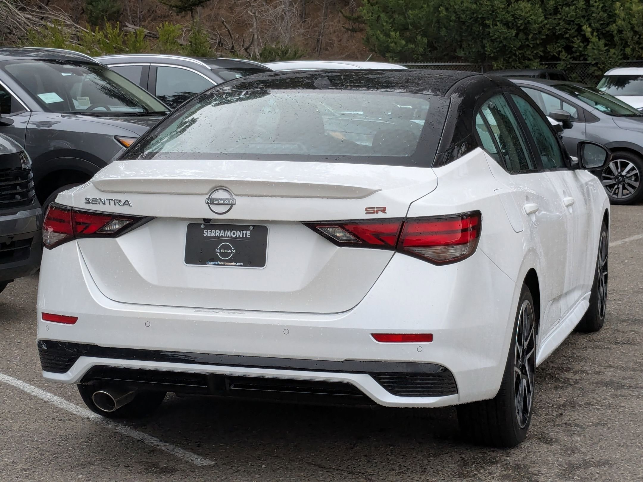 2025 Nissan Sentra SR Image 5 of 27