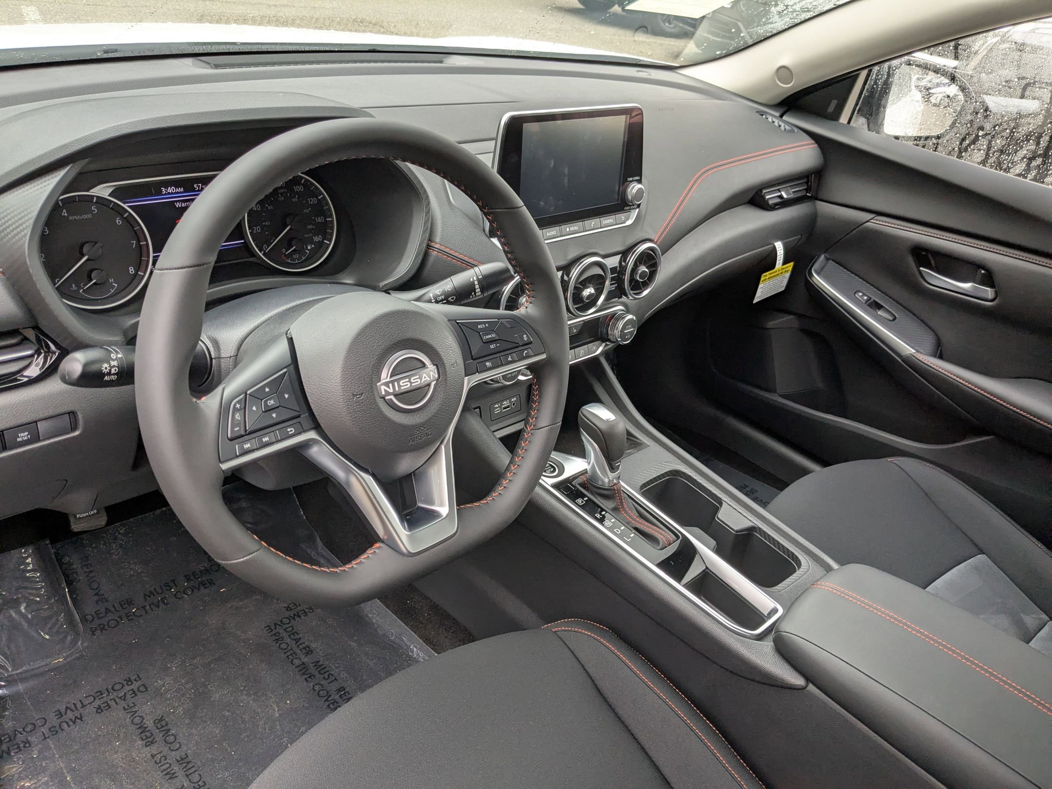 2025 Nissan Sentra SR Image 12 of 27