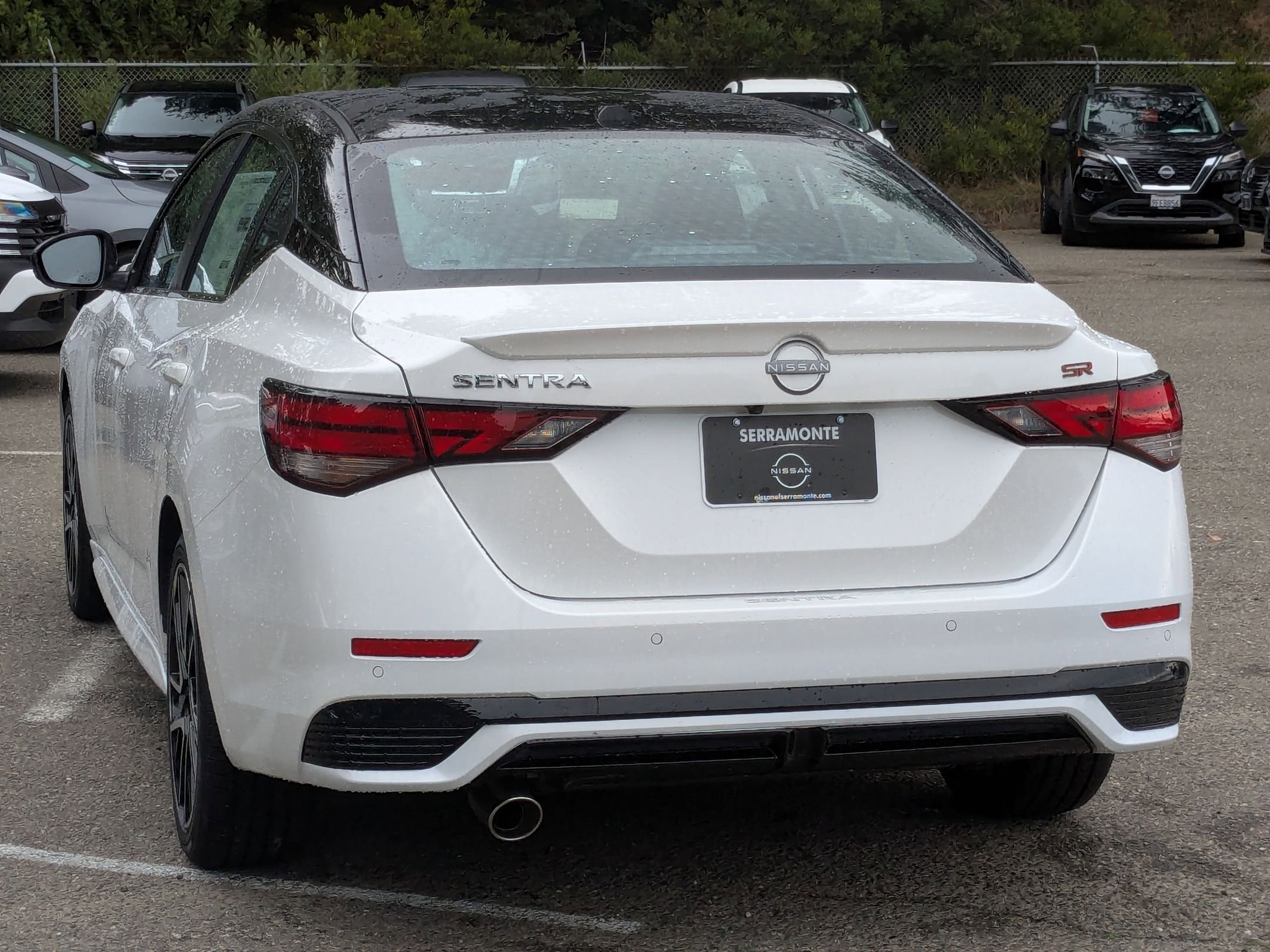 2025 Nissan Sentra SR Image 7 of 27