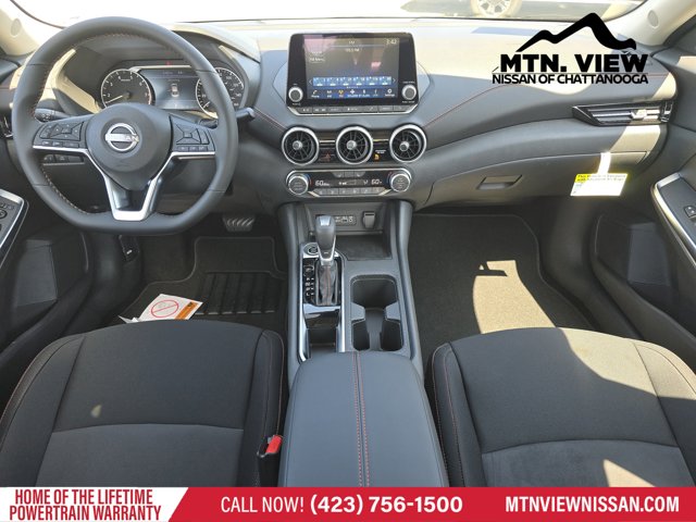 Vehicle image 8 of 18