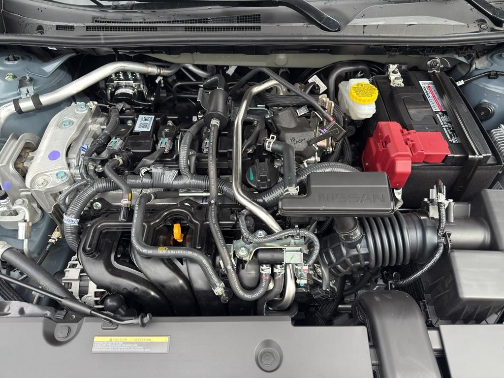 2025 Nissan Sentra SR Image 9 of 31