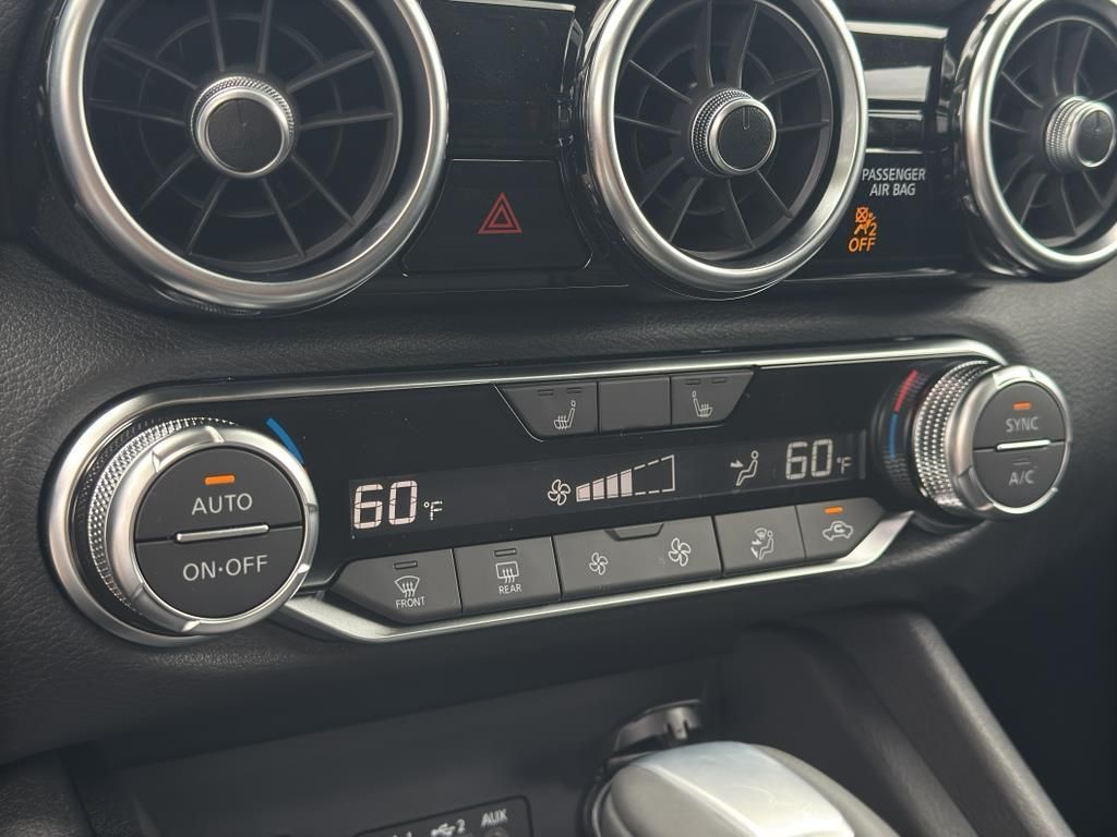 2025 Nissan Sentra SR Image 29 of 31