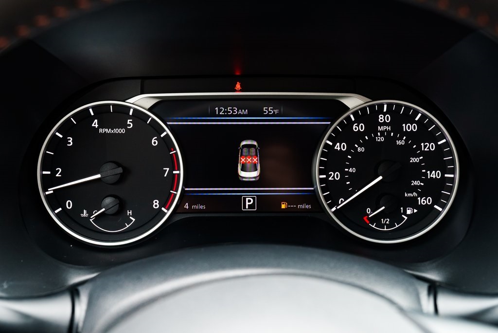 2025 Nissan Sentra SR Image 22 of 30