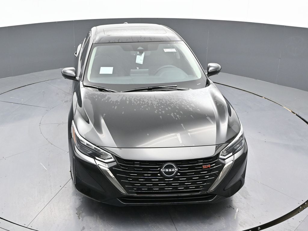 Vehicle image 6 of 32