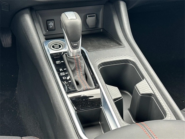 Vehicle image 9 of 18